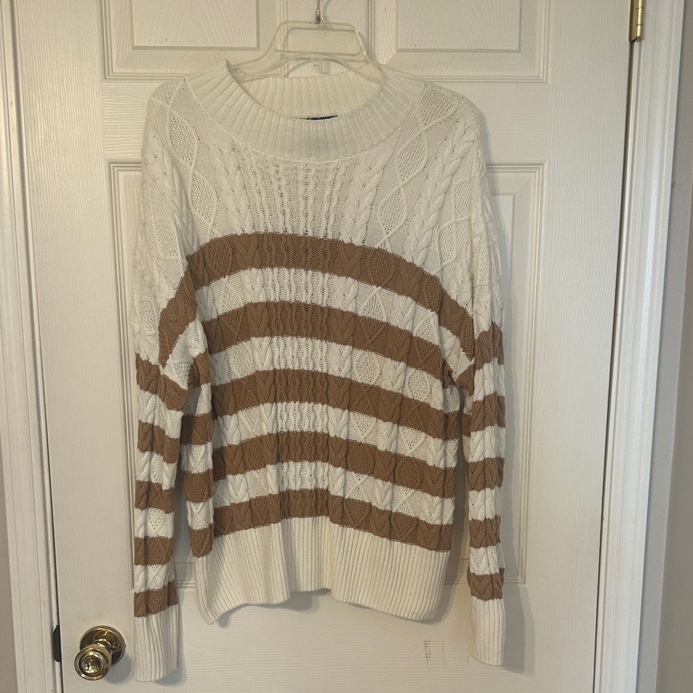 Tahari Cable Knit Sweater - Cream and Brown